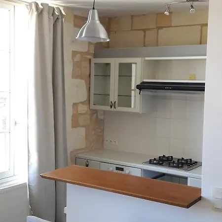 Entre Estuaire Et Citadelle Apartamento Blaye